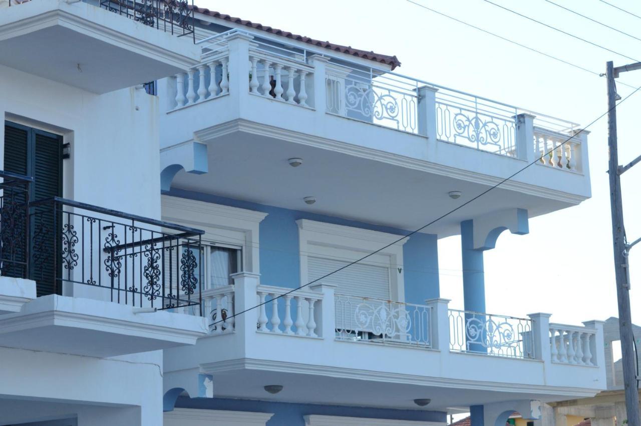 Ferienwohnung La Maison Bleue Lixouri Exterior foto